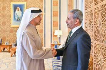 Mansour bin Zayed receives President of Iraq's Supreme Judicial Council