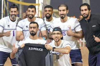 منتخب شرطة أبو ظبي يتوّج بلقب بطولة الألعاب الحكومية للكرة الطائرة 