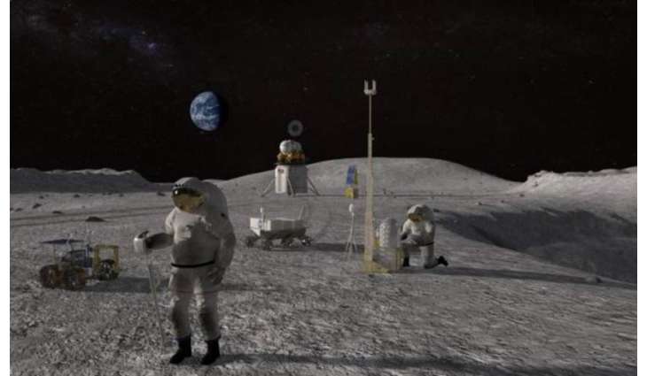 Artemis II Member Glover Says Will Send Messages to Cosmonaut 'Brothers' From Moon