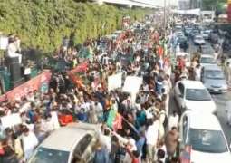 Imran Khan leads Lahore Rally for laborers today
