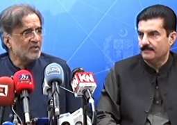 Kaira rejects criticism on FM's visit to India