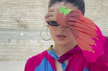 Ayeza Khan's glamorous Qatar Trip sets Instagram abuzz