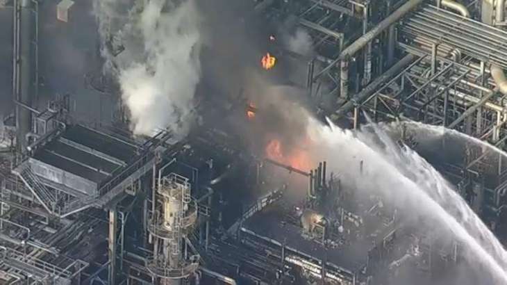 Shell Says Re-ignited Fire Extinguished at Its Chemical Facility Near Houston