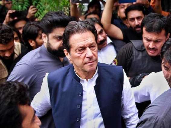 SC orders govt authorities to produce Imran Khan before it within an hour 