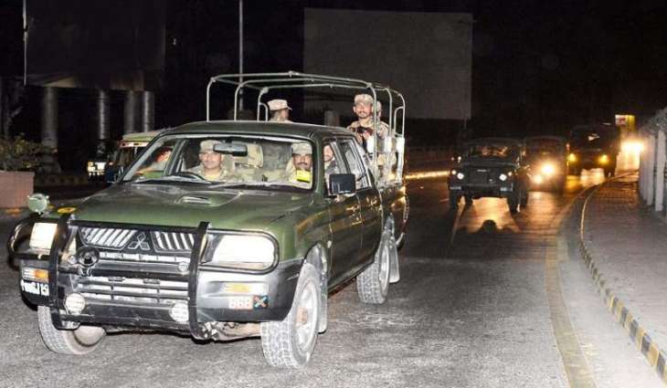 حکومة شھباز شریف ینشر عناصر الجیش لوقف الاحتجاجات علی اعتقال عمران خان