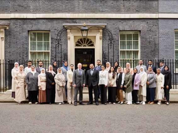 تدريب 25 خبير اتصال حكومي في مكتب الاتصال الحكومي البريطاني وكلية لندن للأعمال