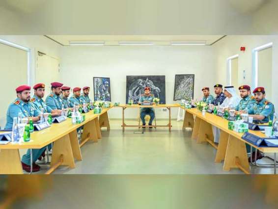 Sharjah Police's Supreme Command Committee reviews plans to enhance security performance