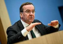 German Defense Chief Tops Popular Politicians' List - Poll