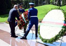 PM Shehbaz visits mausoleum of national leader of Azerbaijan Heydar Aliyev in Baku
