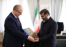Tehran, Caracas Sign Comprehensive Agreement on Cultural Cooperation - Iranian Culture Minister Mohammad Mehdi Esmaili