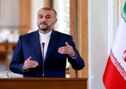 وزیر الخارجیة الایراني یوٴکد بأن العلاقات الباکستانیة الایرانیة قویة و متینة