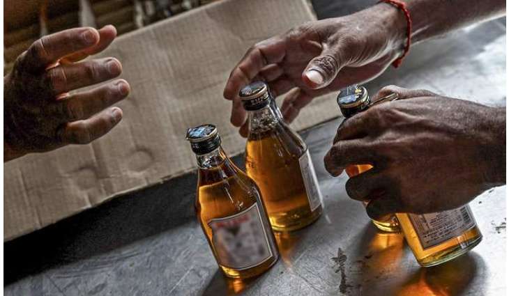 At Least 16 Died, 35 Got Poisoning From Alcohol in Russia's Ulyanovsk Region - Governor