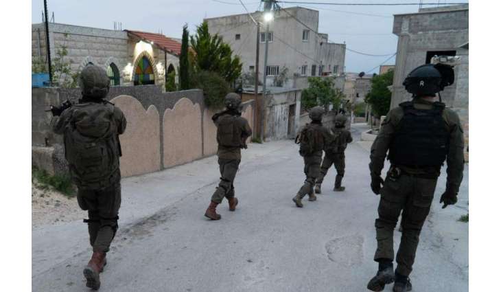Israeli Army Conducts Raids in West Bank as Tensions Rise - Reports