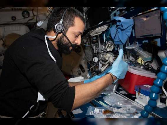 "محمد بن راشد للفضاء" يُسلّط الضوء على أهم ما حققه سلطان النيادي على متن محطة الفضاء الدولية