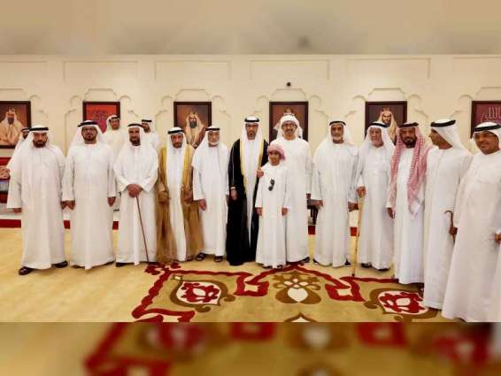 Abdullah bin Zayed attends wedding ceremony of Khalfan Mohamed Saeed Al Mutawa'