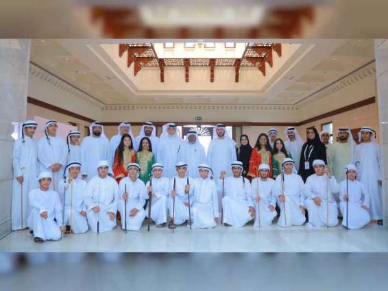 الإمارات للتعليم المدرسي تتوج الفائزين  في مهرجان «طلبة الإمارات للفنون الإبداعية»