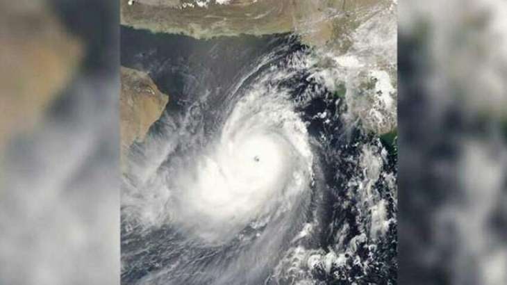Southeast Sindh on alert as Cyclone Biparjoy nears, Karachi safe from direct impact