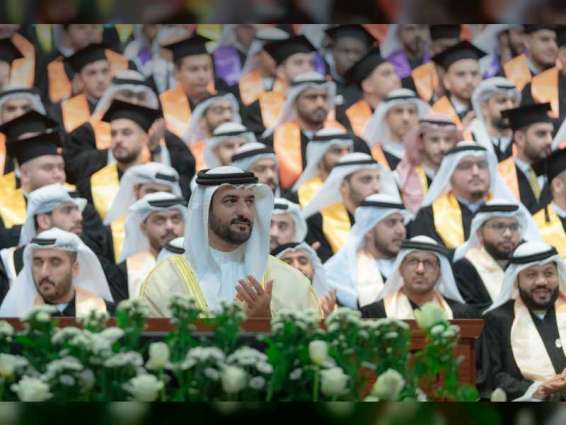 Sultan bin Ahmed attends UoS' silver jubilee graduation ceremony