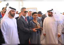 جناح الإمارات ينظم ختام سباقات الهجن في موسم طانطان بالمغرب