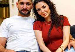 Amir Khan may undergo therapy to address sexting other women