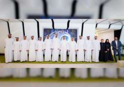عمر سلطان العلماء يطّلع على مشاريع كهرباء دبي للتحول الرقمي