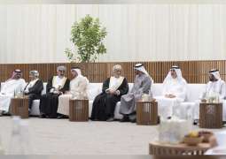 رئيس الدولة يتقبل التعازي بوفاة سعيد بن زايد من الحكام والشيوخ ووفدي عمان والبحرين