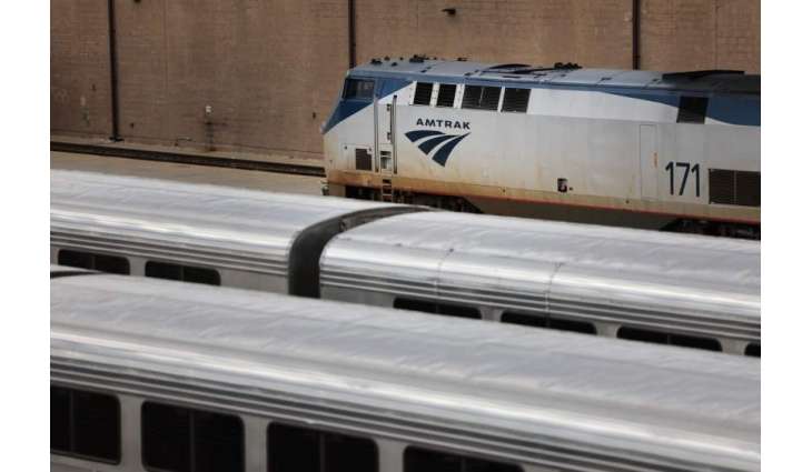 Amtrak Suspends Service After Train Derails Near Washington - Statement