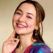 Hania Aamir's viiral boxing training video inspires fans