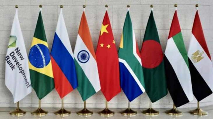 BRICS Bank Head Says Intends to Boost Number of Transactions in National Currencies
