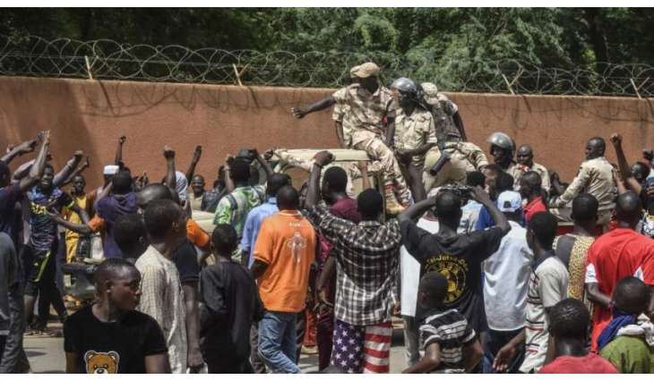 French Foreign Minister Rules Out France's Military Intervention in Niger