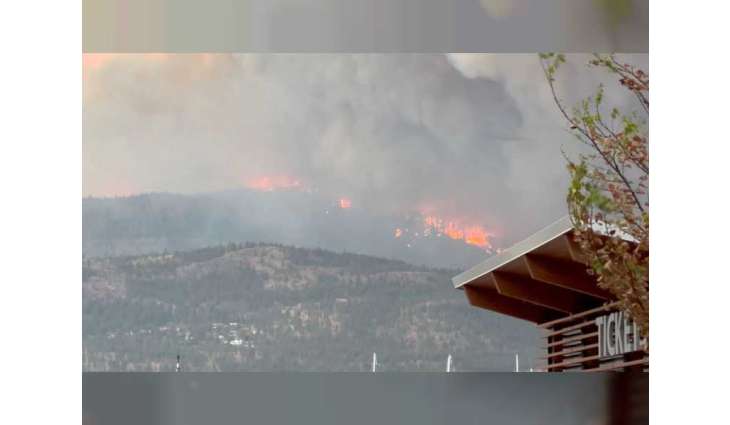 Canada wildfires prompt evacuations in Yellowknife, British Columbia