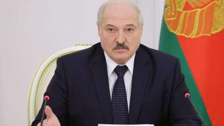 Ex-Polish Prime Minister Says Lukashenko's Guard Behind Recent Violation of Airspace