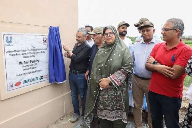 Unilever Pakistan rehabilitates the village of Essa Rajero, Thatta as part of its flood relief efforts