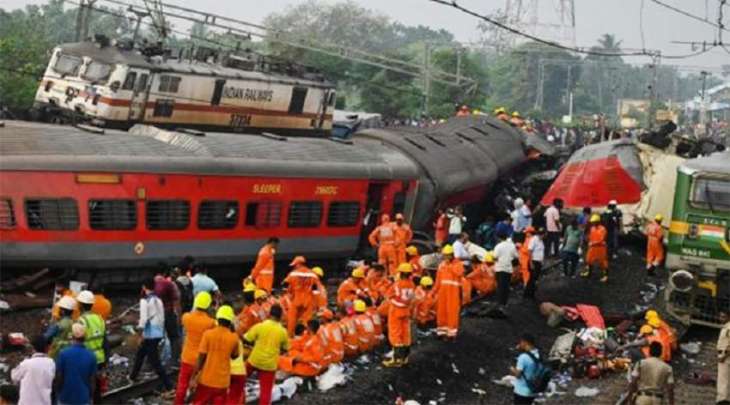مصرع تسعة أشخاص اثر حریق عربة قطار بالھند