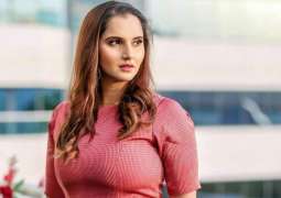 Sania Mirza lauds Nadia Jamil over her inspirational journey