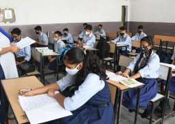 Commissioner directs to ensure teachers attendance in schools