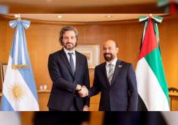 سفير الإمارات يلتقي وزير الخارجية والتجارة الدولية والعبادة الأرجنتيني