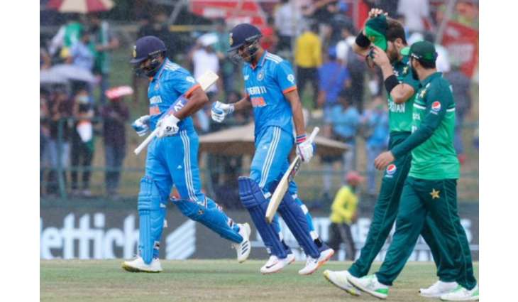 Asia Cup 2023: Pak vs India match restarts after brief disruption due to rain