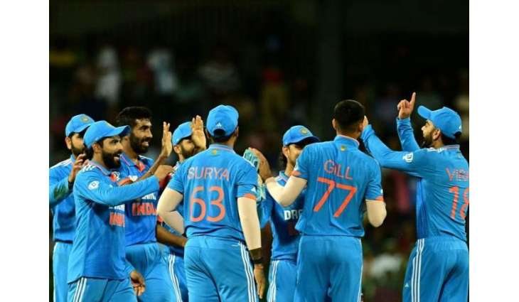 Centuries by Virat Kohli, KL Rahul, five-wicket haul by Kuldeep Yadav take the game away from Pakistan