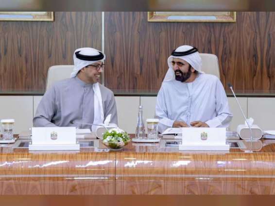 Mohammed bin Rashid chairs UAE Cabinet meeting, approves Optional System for End-Of-Service Gratuities for private sector Employees