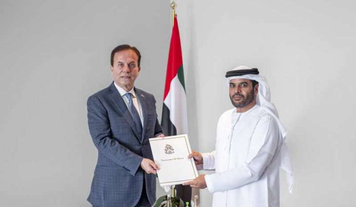MoFA receives credentials copy from new Ambassador of Commonwealth of The Bahamas