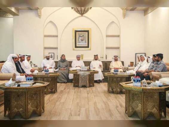 Zayed bin Hamad discusses mutual cooperation with Omani Equestrian and Racing Federation delegation
