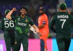 Saud leads Pakistan to victory, overshadows Bas de Leede's performance