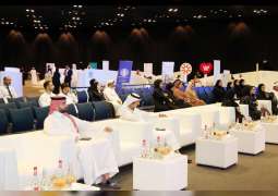 " معرض المواهب " لـ " صحة دبي " يشهد تفاعلا إيجابيا بين الكوادر المواطنة والمؤسسات الصحية 