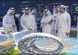 Mansoor bin Mohammed tours GITEX GLOBAL 2023
