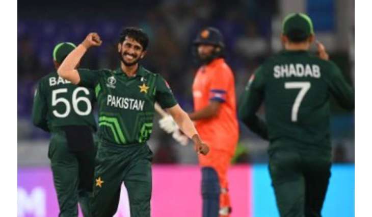 Saud leads Pakistan to victory, overshadows Bas de Leede's performance