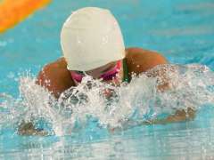 قطر ولبنان يتصدران اليوم الثاني للبطولة العربية للسباحة بأبوظبي