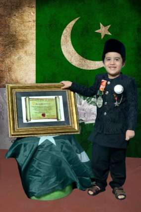 Pakistani boy whose IQ is way more than Albert Einstein and Steve Hawking