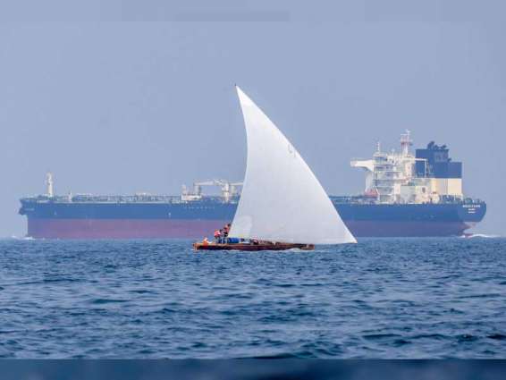 "داحس 63 " بطلاً للقوارب الشراعية 43 قدماً في دبي