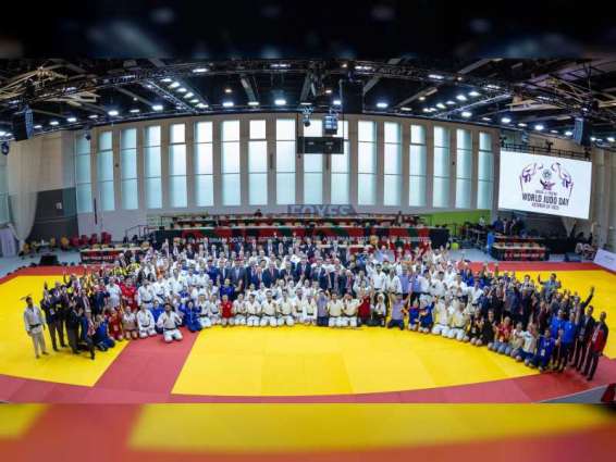 اليابان تتصدر منافسات بطولة العالم للكاتا في أبوظبي بيومها الأول